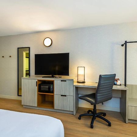 Comfort Inn Гатино Экстерьер фото