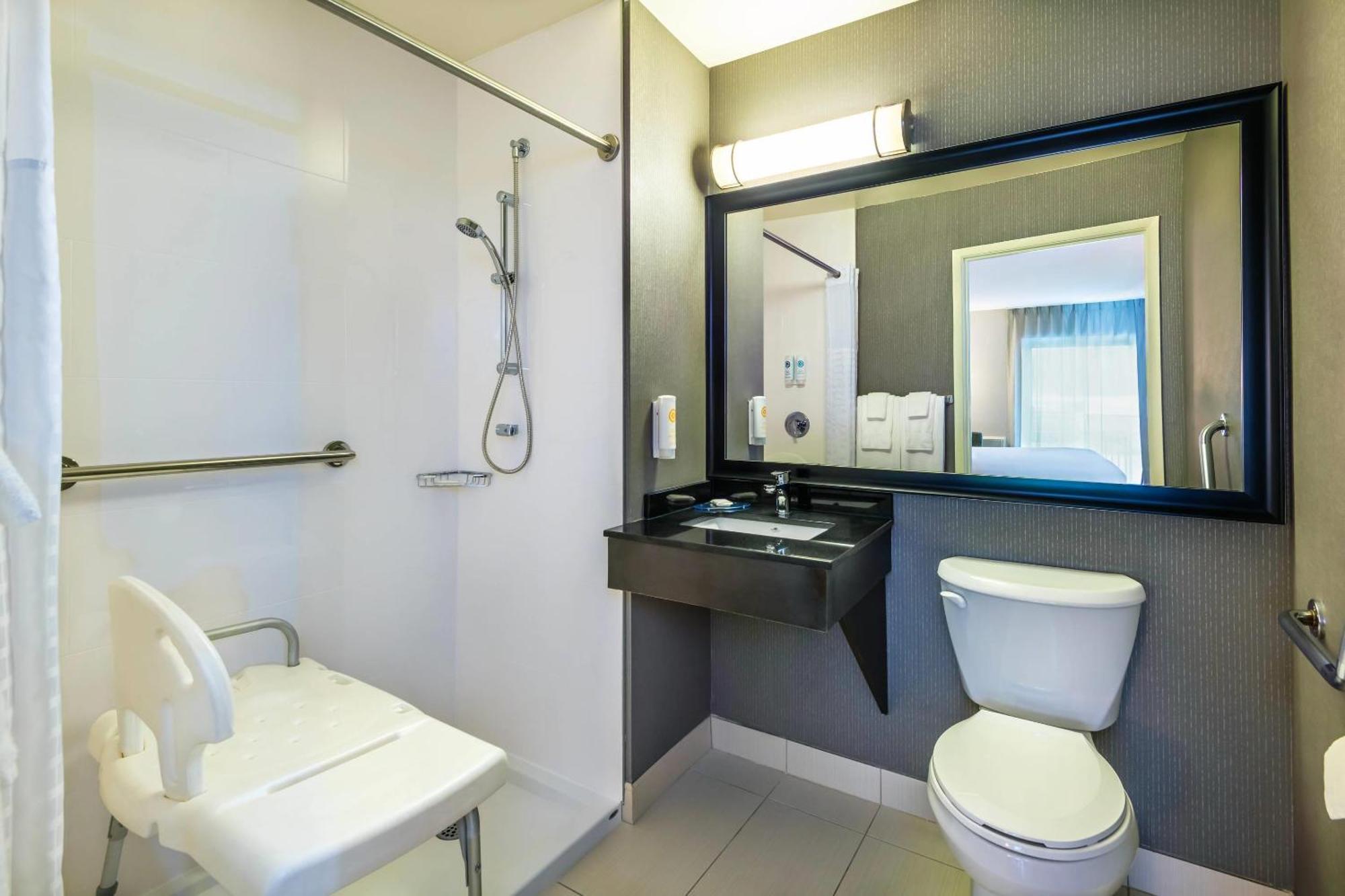 Comfort Inn Гатино Экстерьер фото
